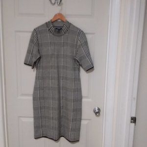 Chaps Size Large, Black/White Dress